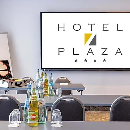 Plaza Hotel 4*