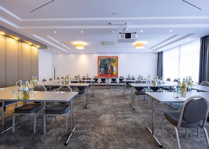 Plaza 4* דיסבורג